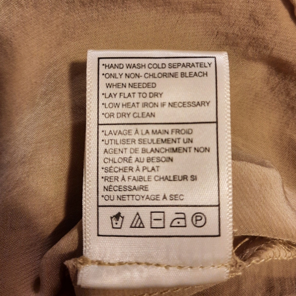 Steve Madden Faux Wrap Blouse Sz Medium Champagne Beige Cream Satin Look V Neck - Picture 9 of 10
